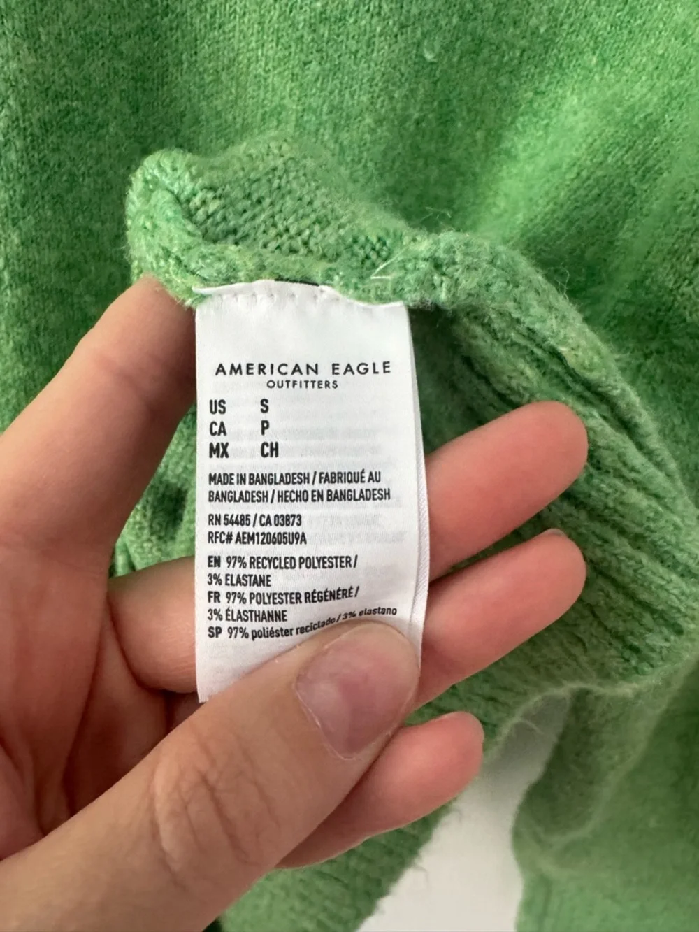 NWT American Eagle Outfitters Green Crewneck Sweater Small